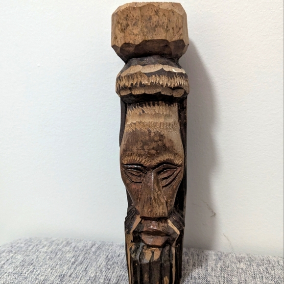 Hand carved Tiki head from Jamaica. 8 inches. Jamaica carved in top. GUC. - Picture 1 of 6